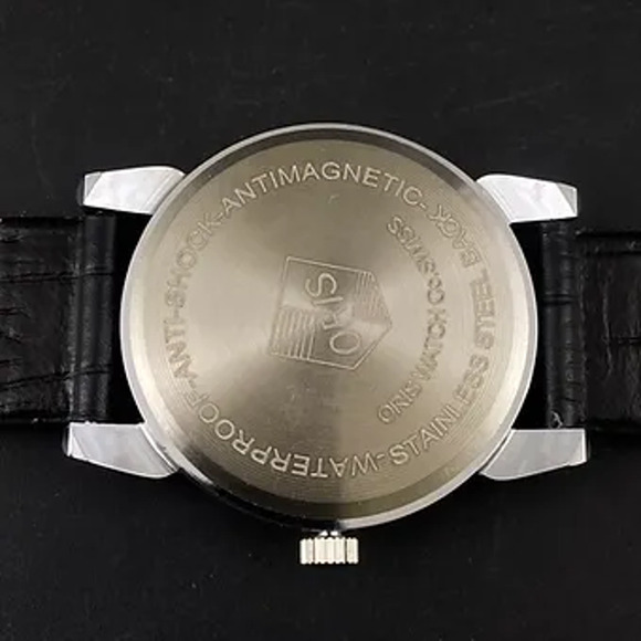 Vintage 1975 Oris Manual Mens Silver Watch W/Leather Strap & Red accents - Picture 7 of 7